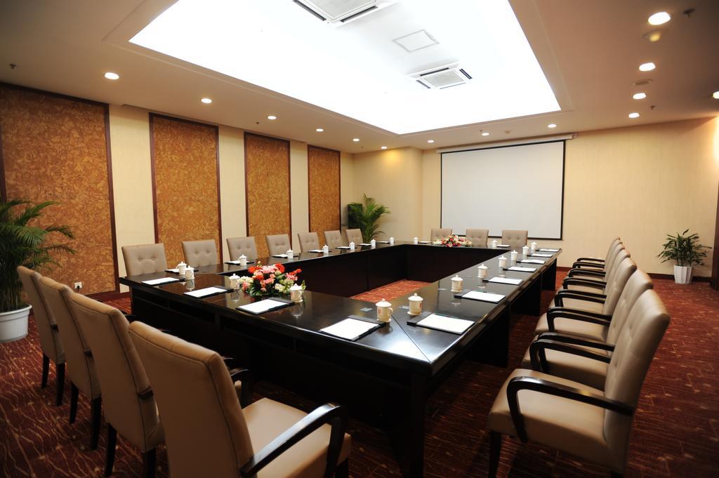 Kunming Jinjiang Hotel מראה חיצוני תמונה