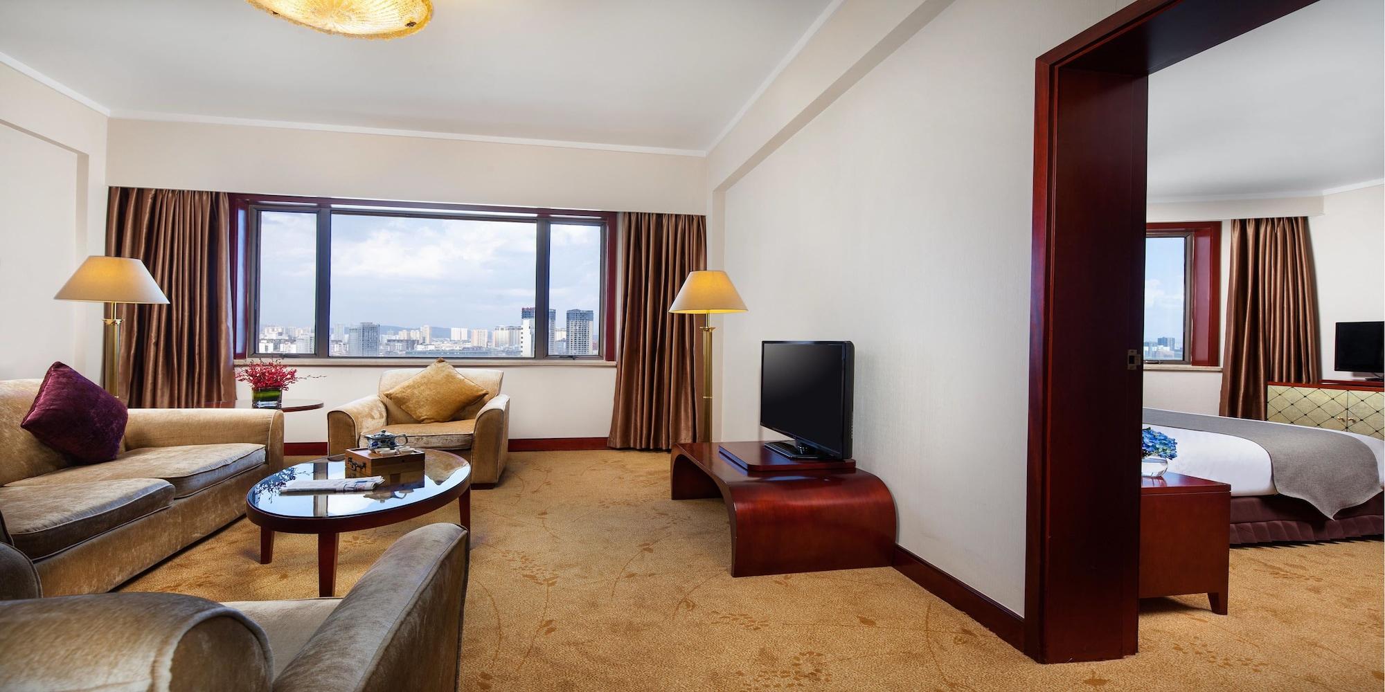 Kunming Jinjiang Hotel מראה חיצוני תמונה