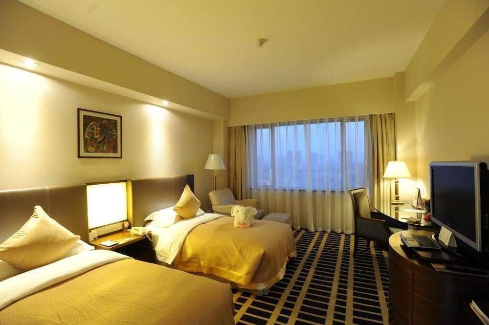 Kunming Jinjiang Hotel מראה חיצוני תמונה